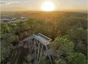 GR 8 - E2 vue aérienne d'une forêt